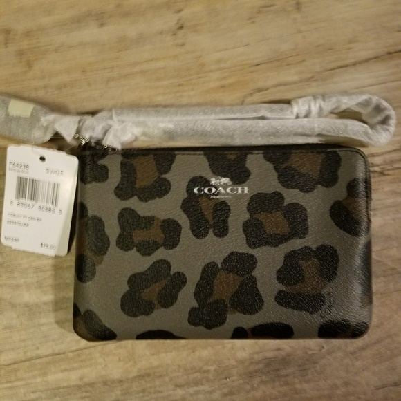 🖤HP🖤AUTHENTIC COACH WRISTLET - Picture 4 of 5
